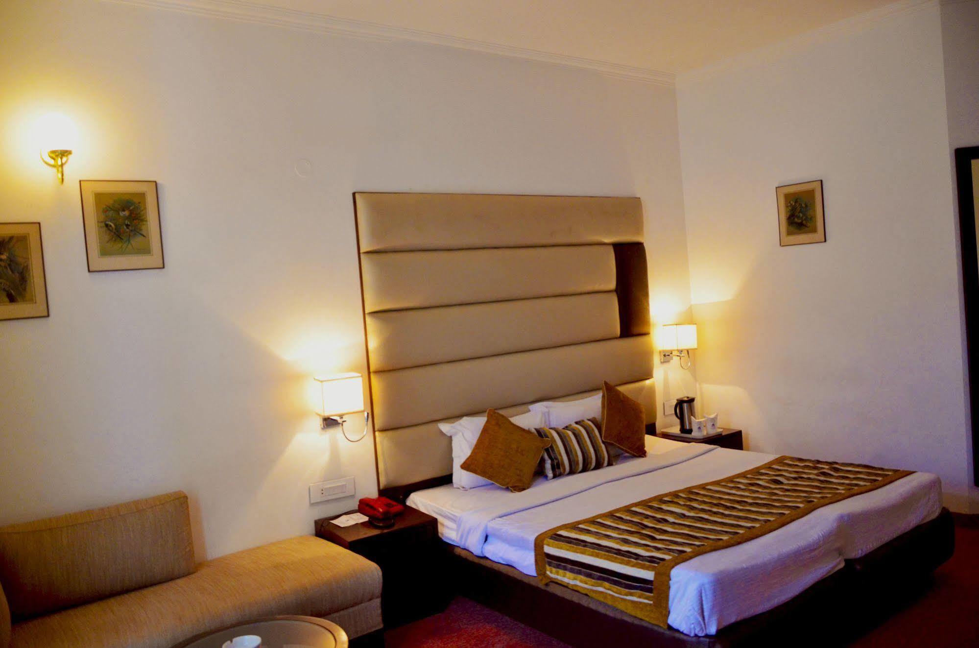 Hotel Manali Heights Exteriér fotografie